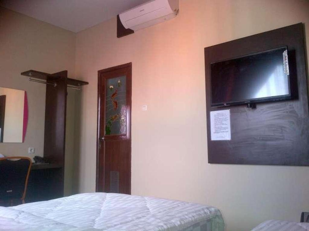 Erin Int Hotel マカッサル エクステリア 写真