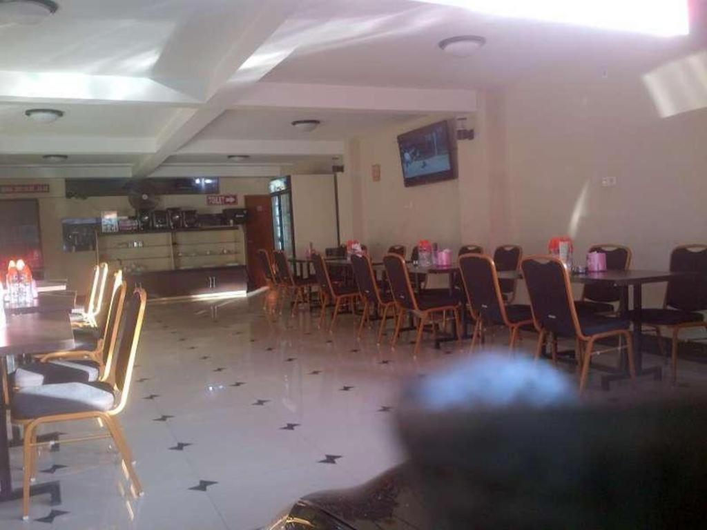 Erin Int Hotel マカッサル エクステリア 写真
